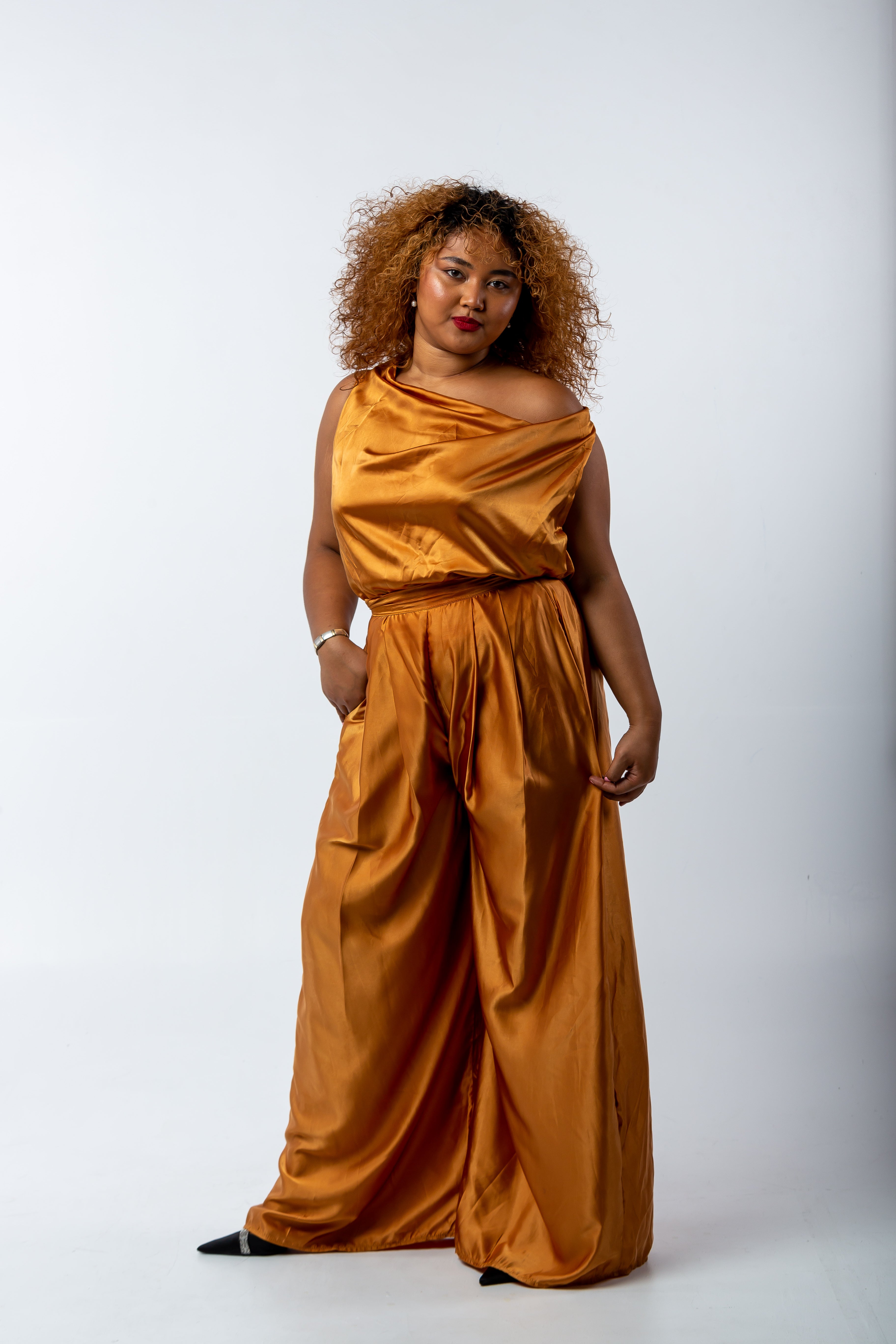 NAYA GOLD SET
